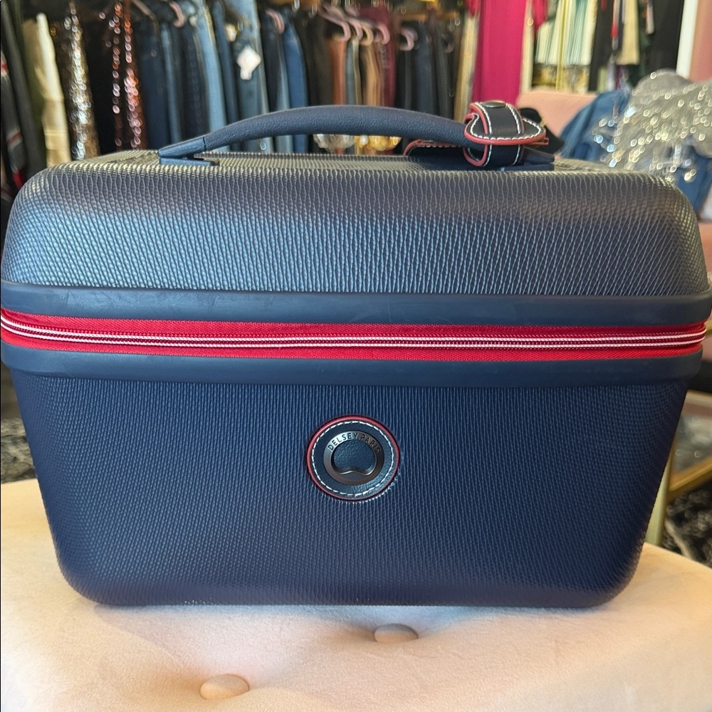 Elegant Navy Cosmetic Case with Red Trim